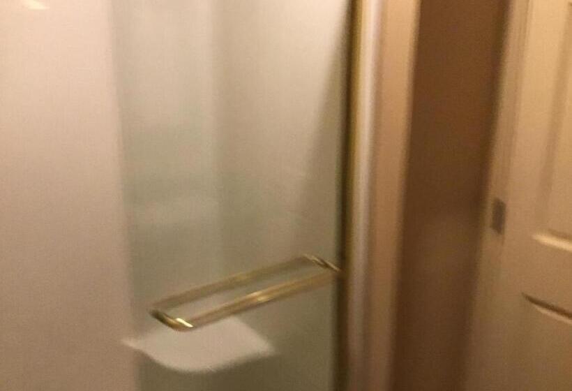 Nocleg ze śniadaniem Welcome Hikers, Bikers, Boaters N Trailers Etc Plenty Of Private Parking