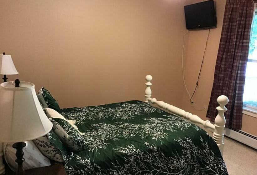 Nocleg ze śniadaniem Welcome Hikers, Bikers, Boaters N Trailers Etc Plenty Of Private Parking