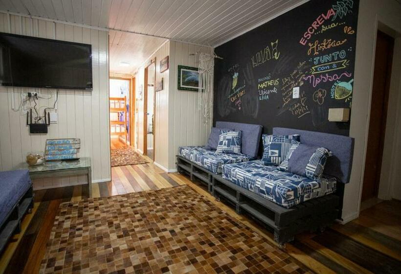 Hostel Butiá