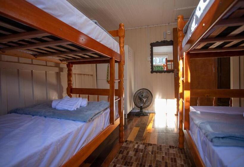 Hostel Butiá