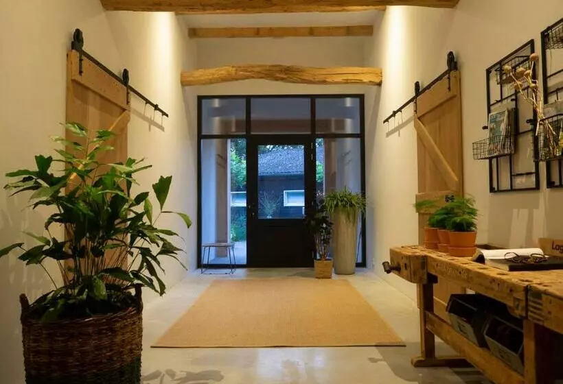 Lagom Bed And Breakfast