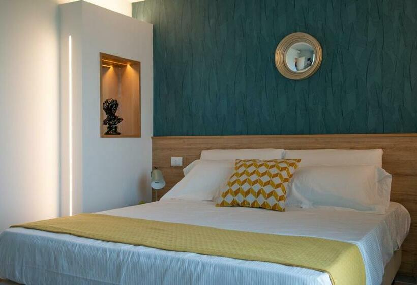 Pension (Hôtel basse catégorie) Altamothyca