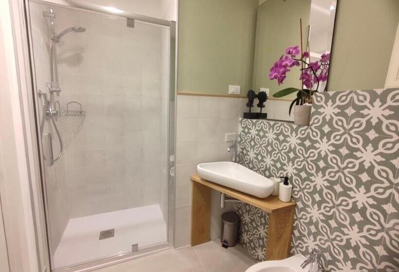 Pension (Hôtel basse catégorie) Altamothyca