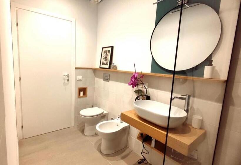 Pension (Hôtel basse catégorie) Altamothyca