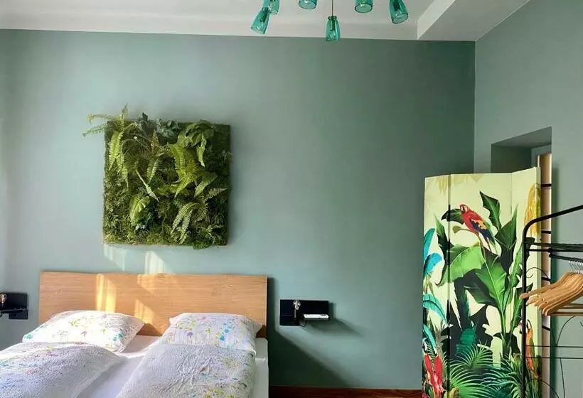 ユースホステル Sleep & Go  Meran Easy Staying