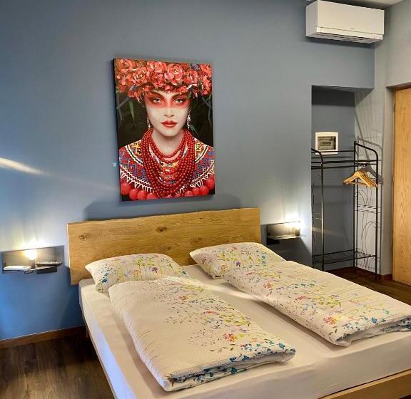 هاستل Sleep & Go  Meran Easy Staying