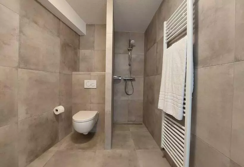 Bed and Breakfast Studio Sis