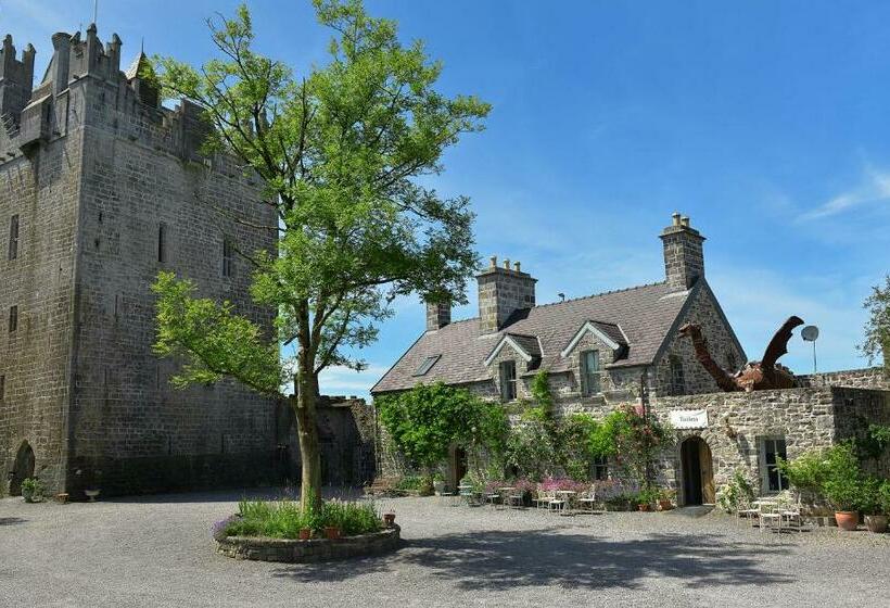 צימר Claregalway Castle