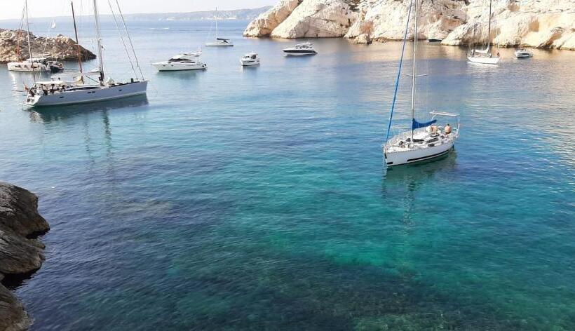 ベッドアンドブレックファースト Dacamaloya