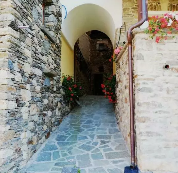 Aamiaismajoitus (B&B) Il Mulinel Agriturismo