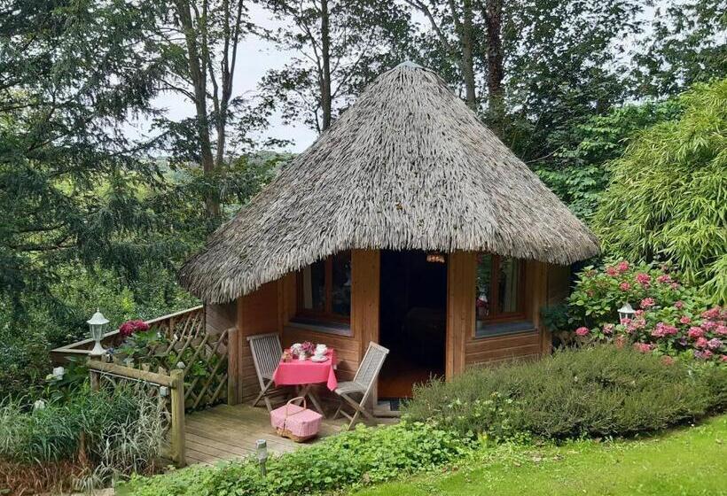 مبيت وإفطار La Cabane De Cécile La Hutte