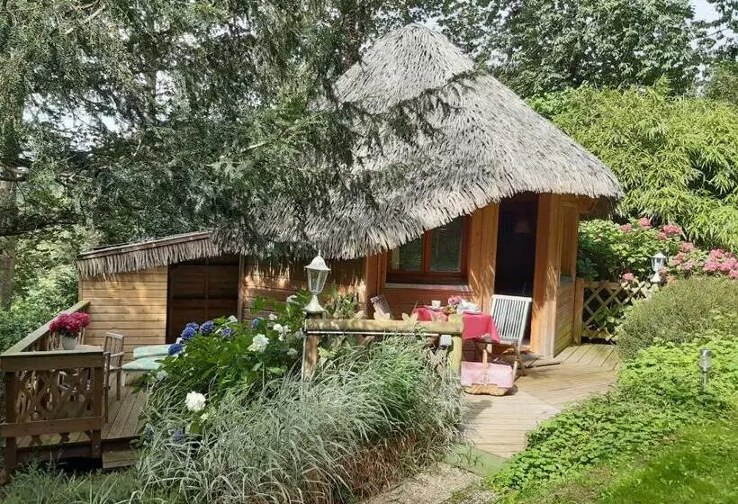 ベッドアンドブレックファースト La Cabane De Cécile La Hutte