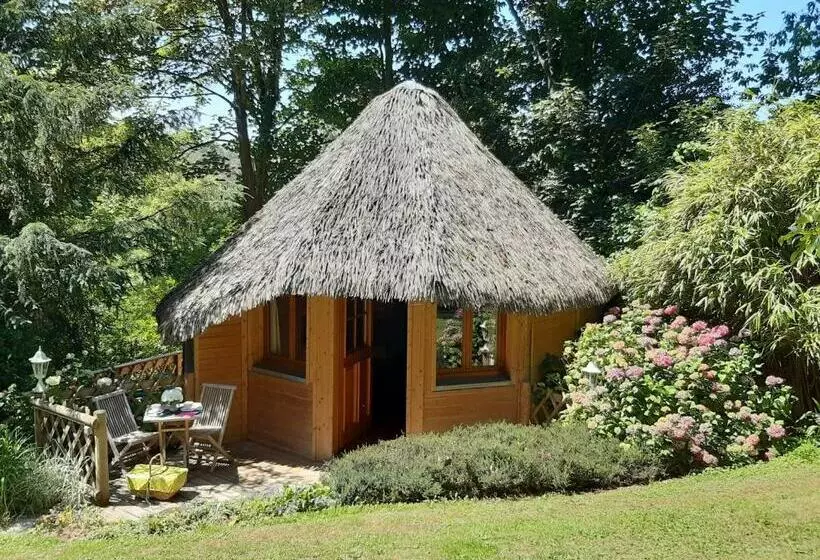 ベッドアンドブレックファースト La Cabane De Cécile La Hutte