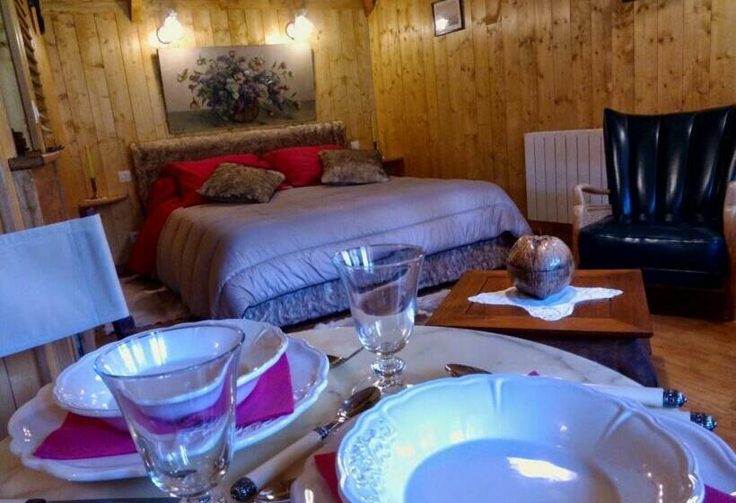 مبيت وإفطار La Cabane De Cécile La Hutte