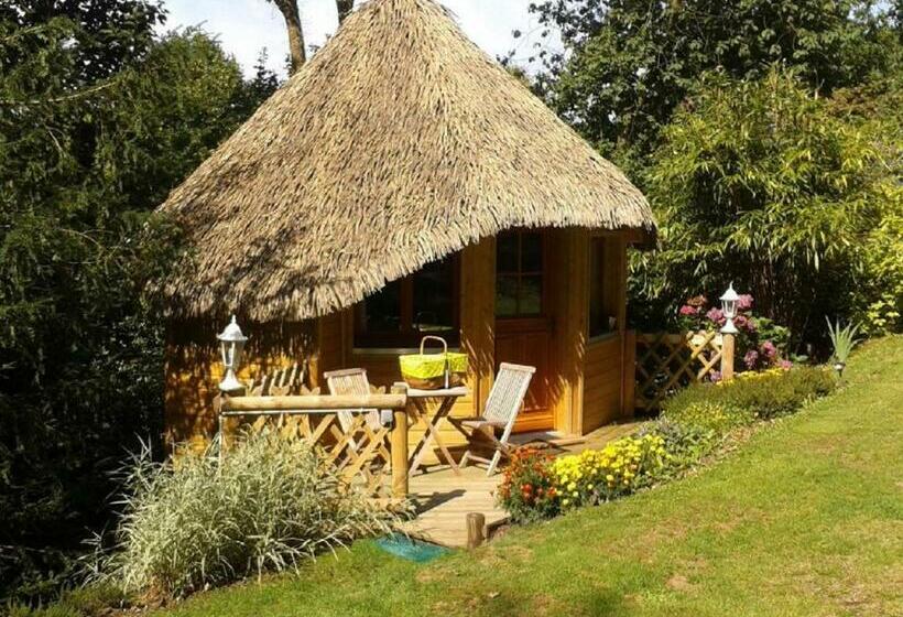 مبيت وإفطار La Cabane De Cécile La Hutte
