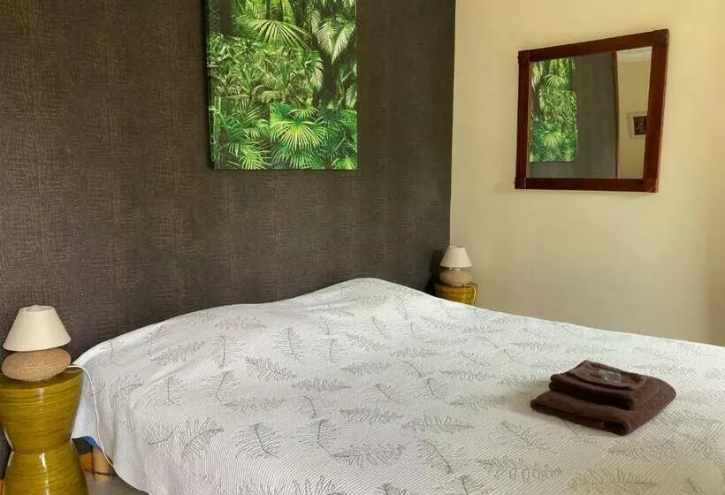 ベッドアンドブレックファースト Le Relais De Roscarven