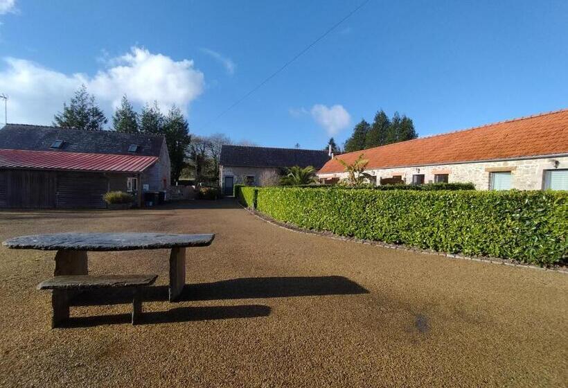 تختخواب و صبحانه Le Relais De Roscarven