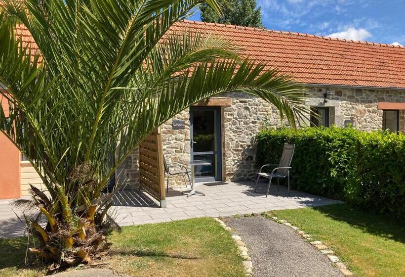 تختخواب و صبحانه Le Relais De Roscarven