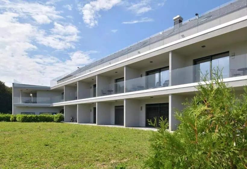 تختخواب و صبحانه Ti