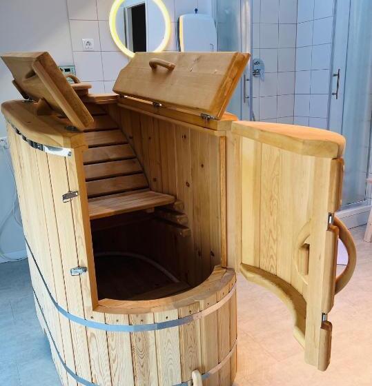 تختخواب و صبحانه Ti