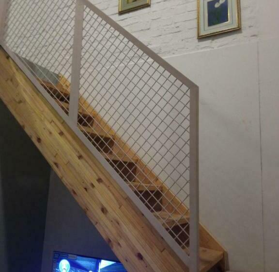 호텔 Maboneng City Building Free Wifi And Swimming Pool