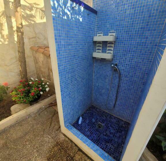 פנסיון La Casa De Irina