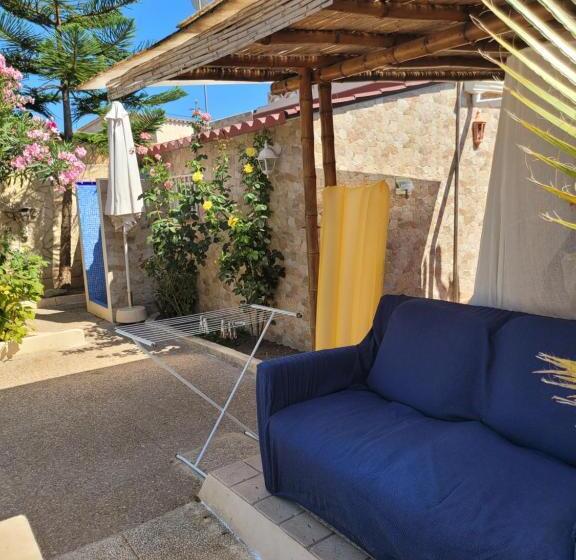 פנסיון La Casa De Irina