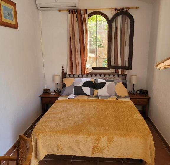 פנסיון La Casa De Irina