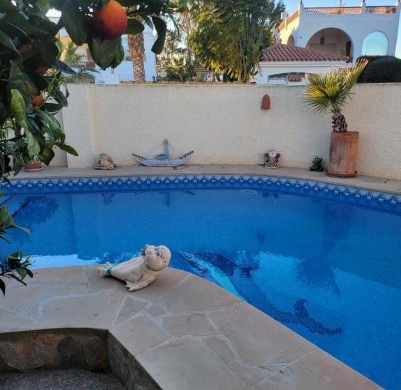 פנסיון La Casa De Irina