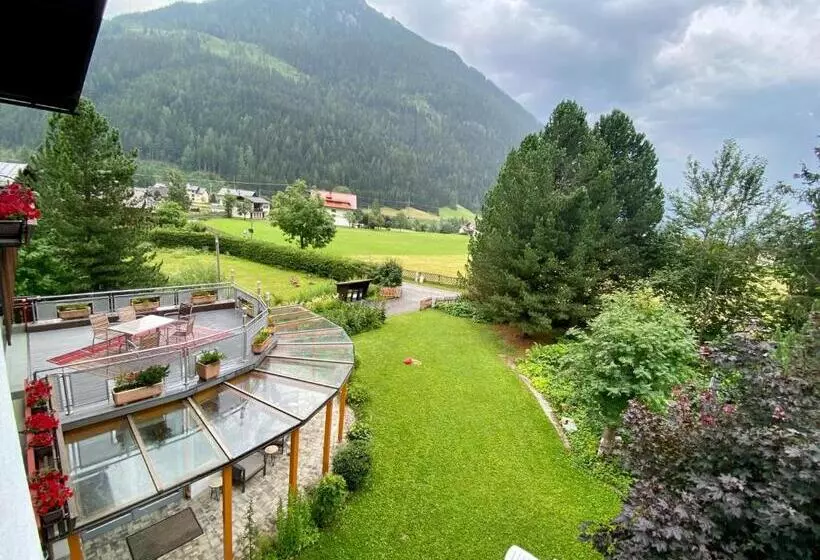 Apartments Hohenberger