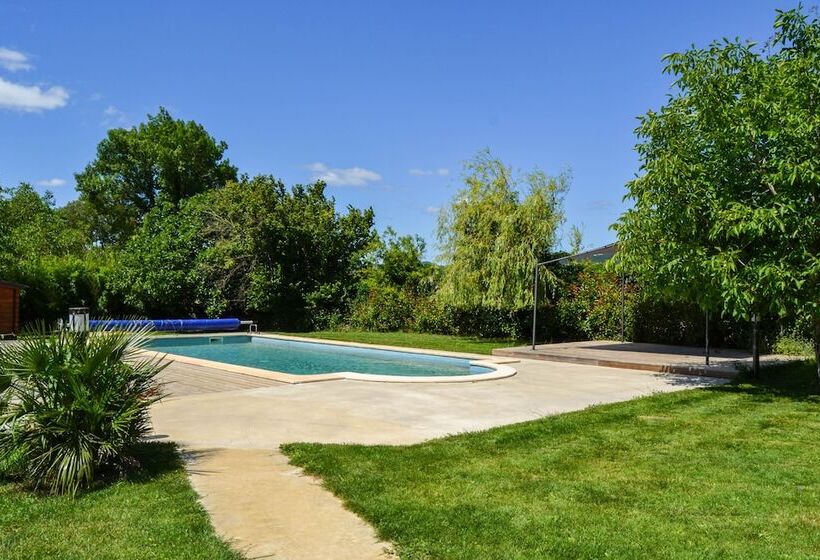 ベッドアンドブレックファースト Le Mas Charamèlia