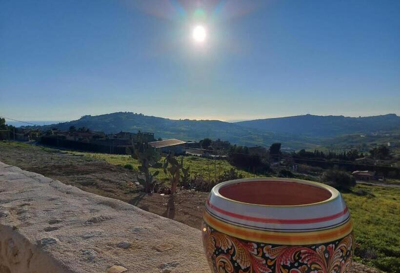 민박 Masseria Torre Saracena
