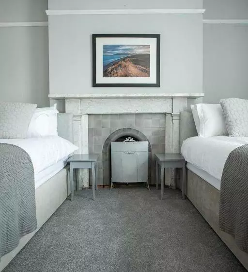 Hotelli Rooms@mourne