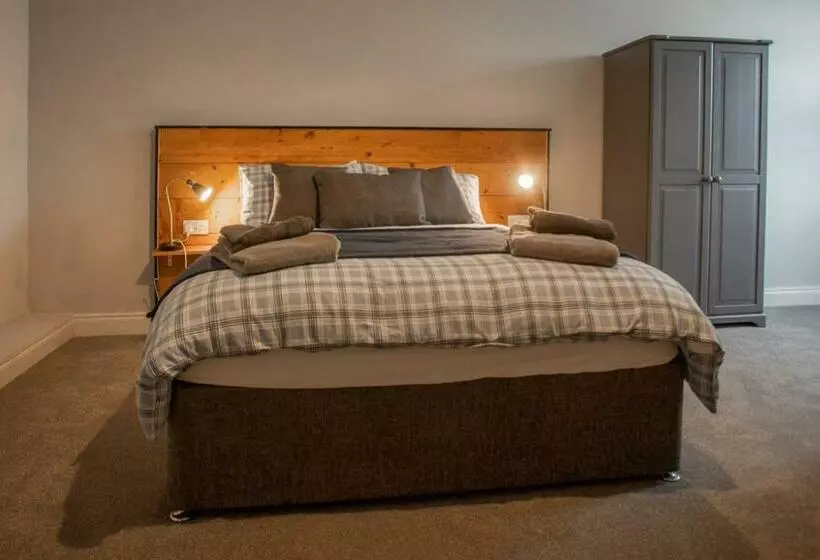 Hotelli Rooms@mourne