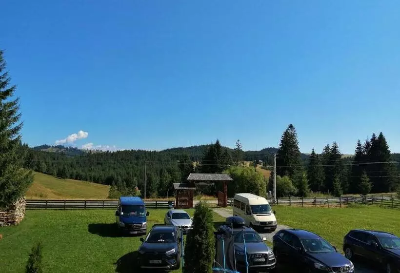 ペンション Casa De Vacanta Ioana