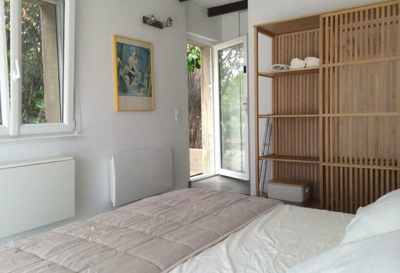 بنسيون Chambre Indépendante Avec Terrasse Privée Et Piscine