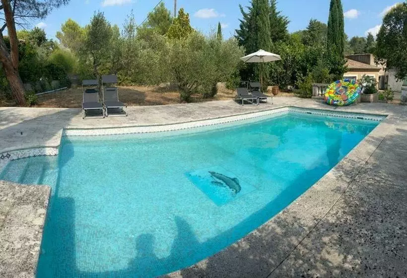 Majatalo Chambre Indépendante Avec Terrasse Privée Et Piscine