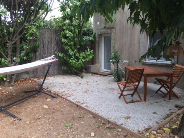 بنسيون Chambre Indépendante Avec Terrasse Privée Et Piscine