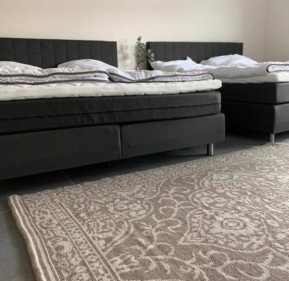 پانسیون Ferienwohnungen An Der Deichstraße 2. Og