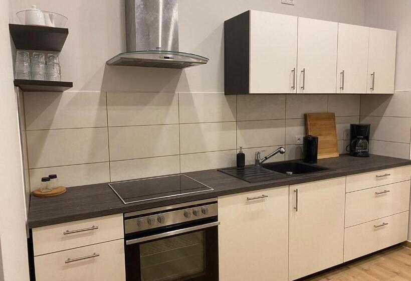 پانسیون Ferienwohnungen An Der Deichstraße 2. Og