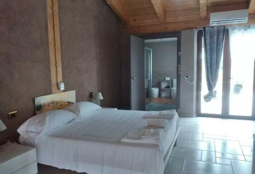 پانسیون La Casa Di Paglia