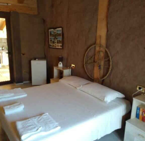 بنسيون La Casa Di Paglia