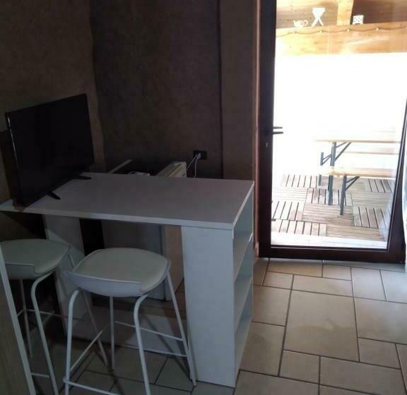 بنسيون La Casa Di Paglia