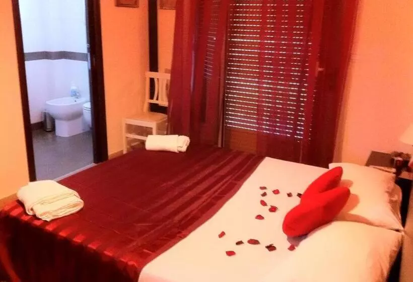 مبيت وإفطار A Casa Olimpia Giarre Tra Taormina, Etna E Catania