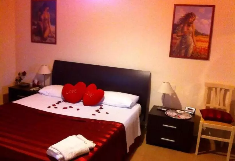 مبيت وإفطار A Casa Olimpia Giarre Tra Taormina, Etna E Catania