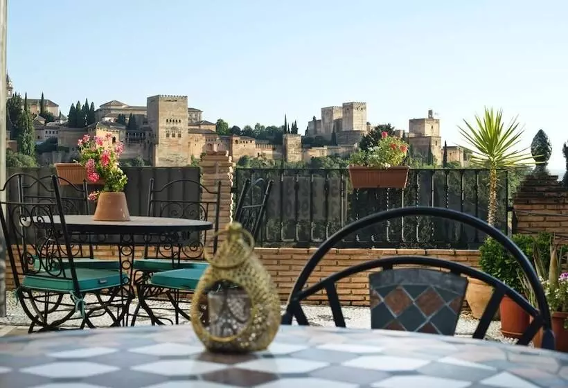 Apartamentos Montesclaros