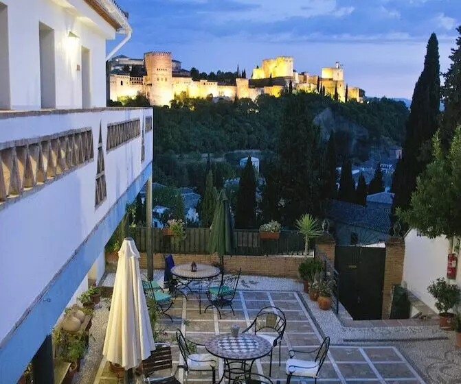 Apartamentos Montesclaros