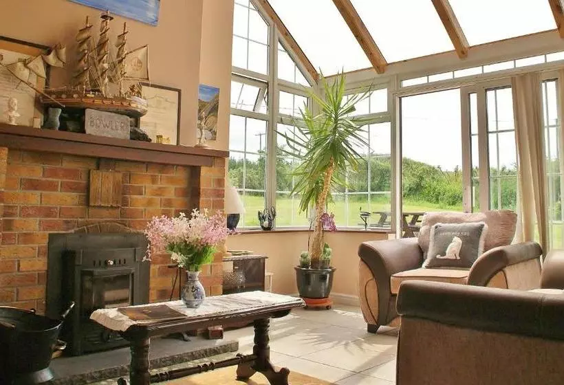 민박 Strand S End House