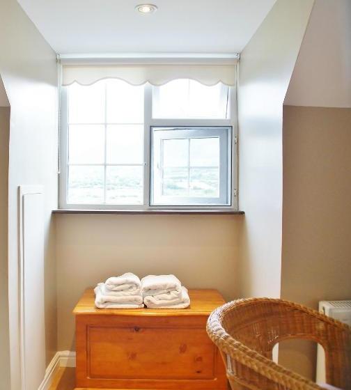 مبيت وإفطار Strand S End House