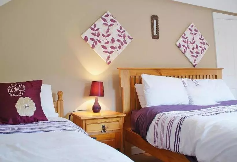 민박 Strand S End House